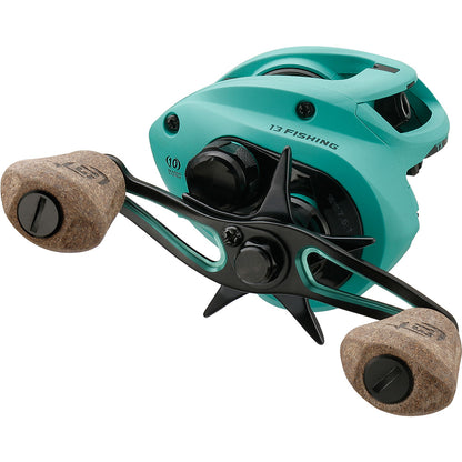 13 Fishing Concept TX2 Baitcast Reel  831  RH TX283RH